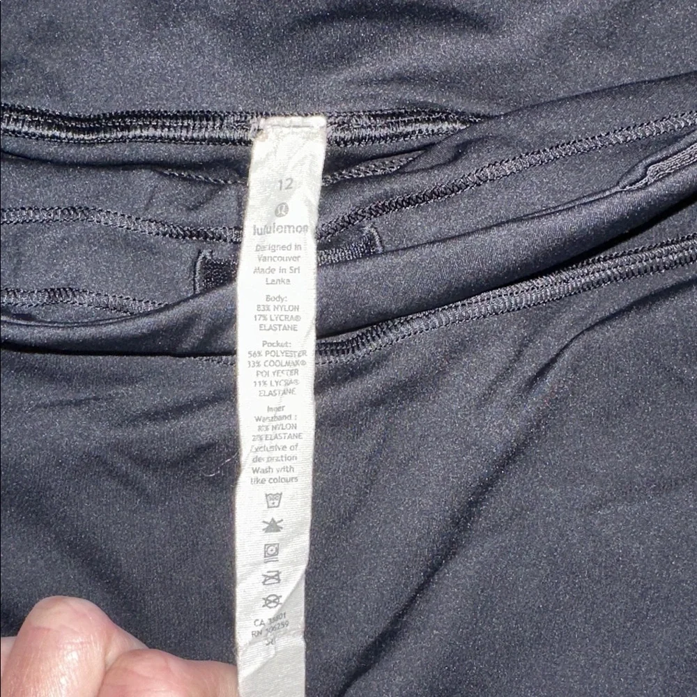 Lululemon Run Crew Tight size 12‎